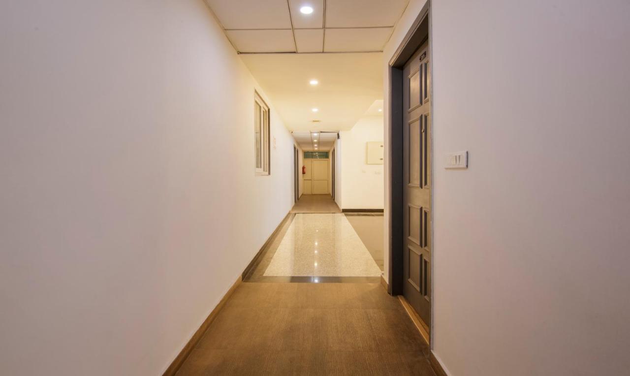 Treebo Noida Express Hotel Kültér fotó